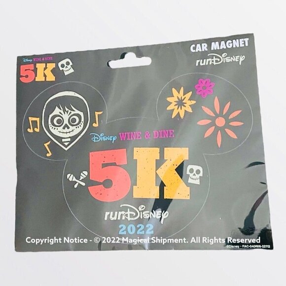 Disney Parks - RunDisney 2022 - Wine & Dine 5K Car Magnet - Coco - Picture 1 of 1